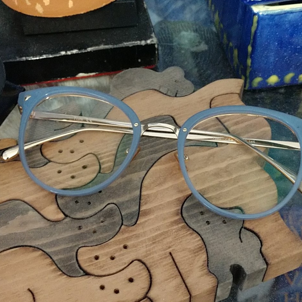 Tijn eyewear glasses